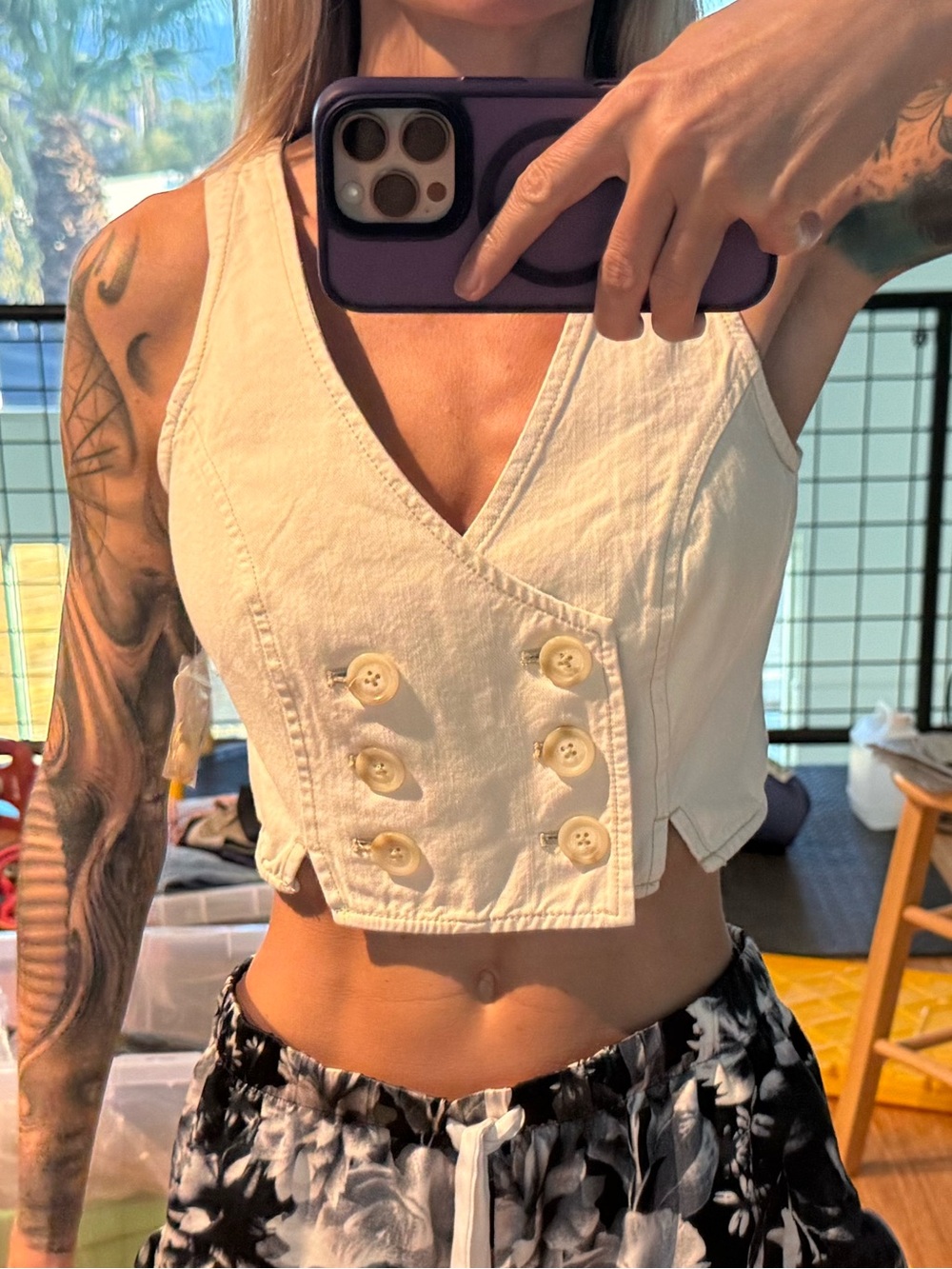 Free people White Double-Breasted Crop Vest size 0
